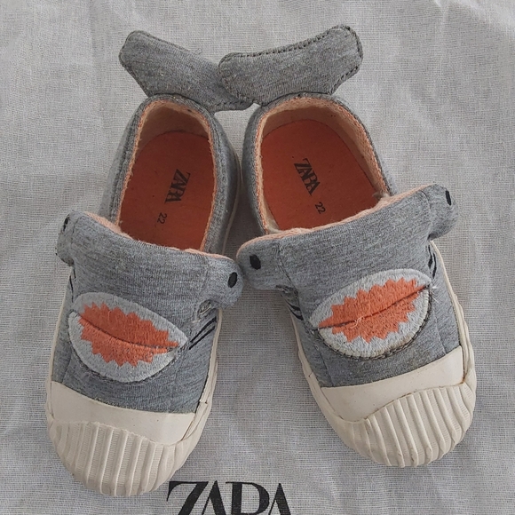 toddler shoes - Picture 4 of 4